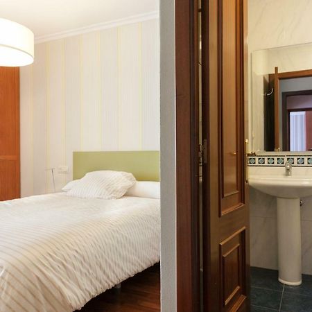 Zafiro Suites Saint-Jacques-de-Compostelle Extérieur photo