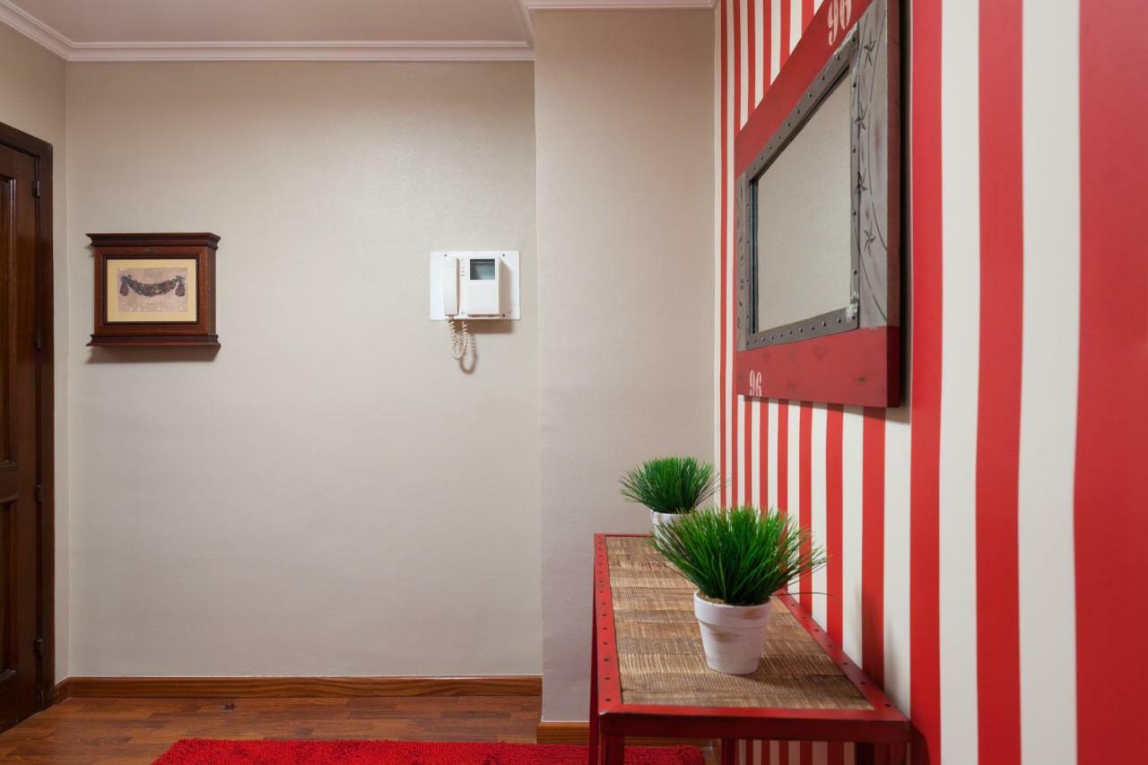 Zafiro Suites Saint-Jacques-de-Compostelle Extérieur photo